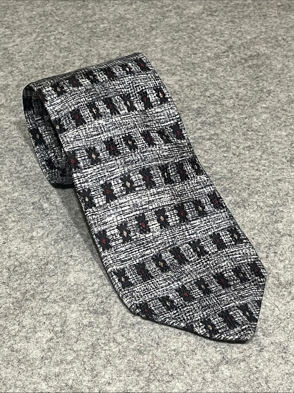 Vintage Christian Dior Black, Gray and Red Patterned Silk Tie
